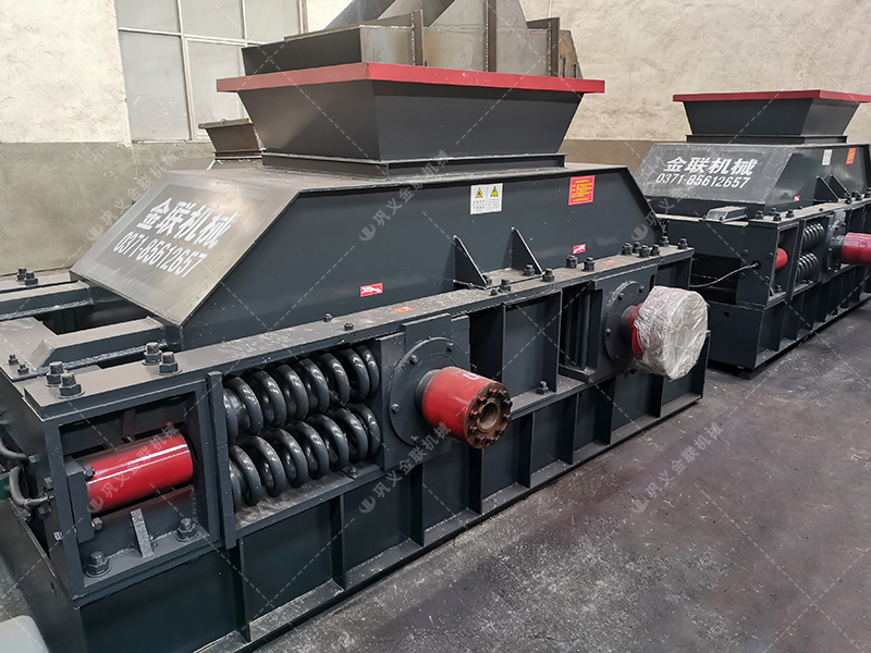 日產(chǎn)1000噸的對輥破碎機生產(chǎn)線報價，哪里的廠家更劃算？